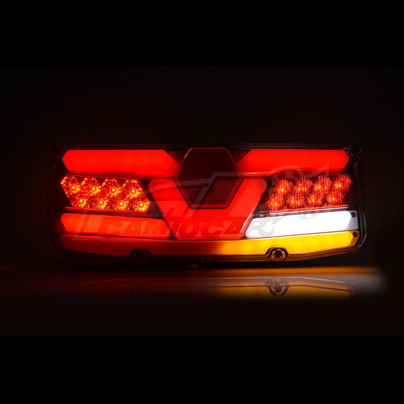 Piloto Trasero LED 5 Funciones para Camión - Alta Calidad y Durabilidad