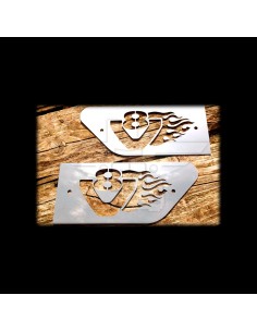 Embellecedor trapecio lateral “V8” en llamas (x2) | SCANIA 1998/2016