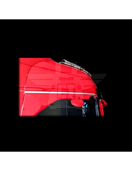Embellecedor lámina superior lateral cabina | IVECO S-WAY